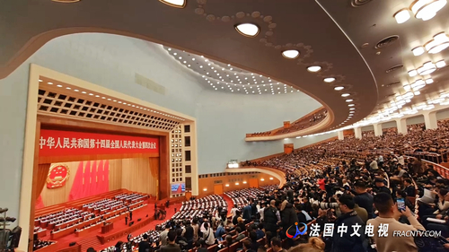 文章附图